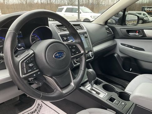 Used 2019 Subaru Legacy 2.5i Premium image 14