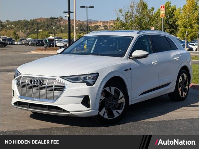 Used 2023 Audi e-tron Premium AWD/4WD image 1
