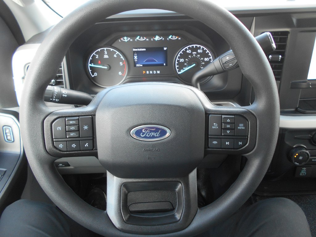 New 2026 Ford F350 XL w/ XL Chrome Package RWD image 10