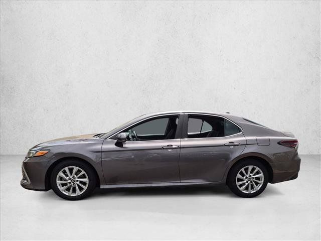 Used 2021 Toyota Camry LE w/ Convenience Package FWD image 9