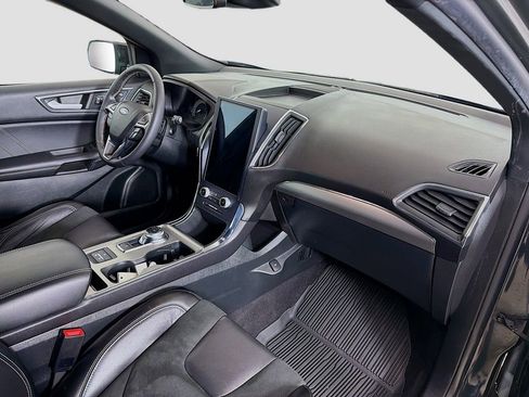Used 2022 Ford Edge ST w/ Equipment Group 401A image 21