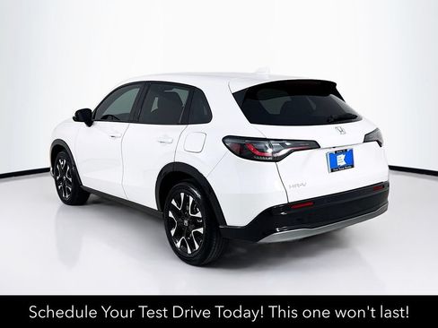 Certified 2026 Honda HR-V EX-L image 6