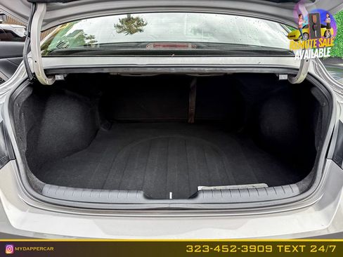 Used 2023 Hyundai Elantra Blue FWD image 16