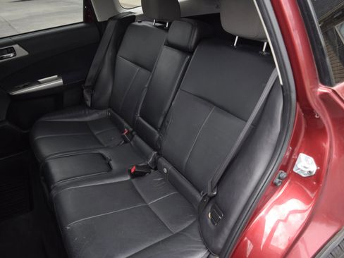 Used 2009 Subaru Forester 2.5X Limited w/ Popular Equipment Group 4A AWD/4WD image 6