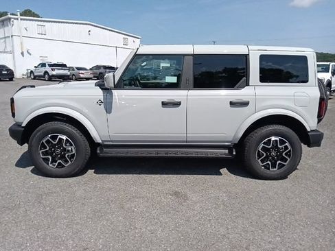 New 2026 Ford Bronco Outer Banks AWD/4WD image 6