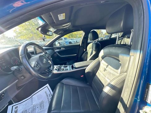 Used 2020 Kia Stinger GT2 image 37