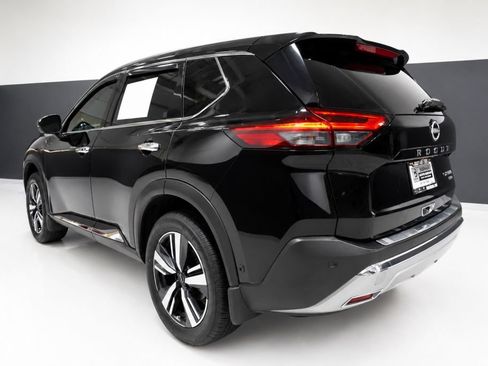 Certified 2023 Nissan Rogue Platinum w/ Platinum Premium Package AWD/4WD image 3