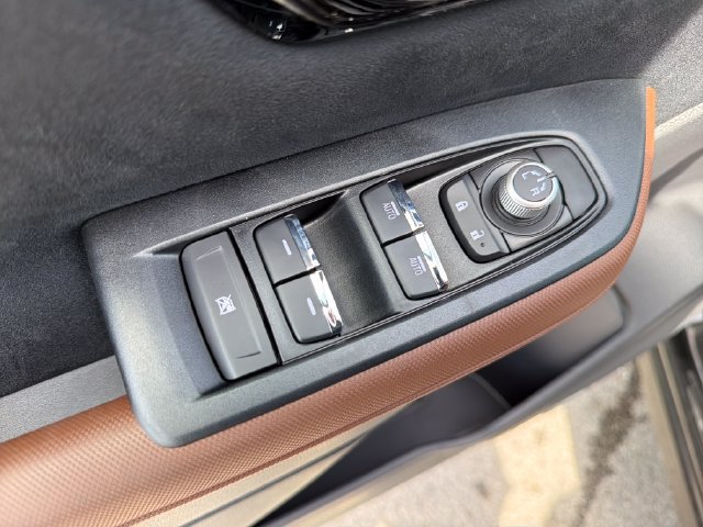 New 2026 Subaru Forester Touring AWD/4WD image 17