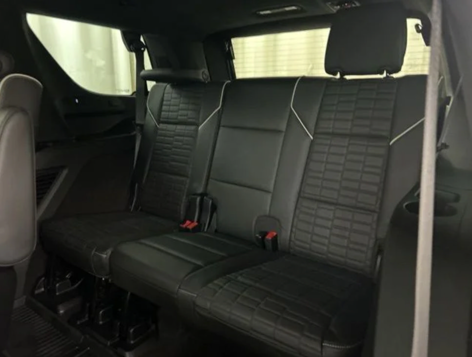 Used 2024 Cadillac Escalade Sport w/ Touring Package AWD/4WD image 5