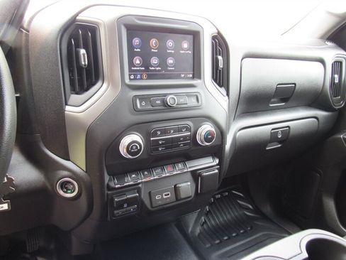 Used 2023 GMC Sierra 1500 Pro w/ Convenience Package AWD/4WD image 17