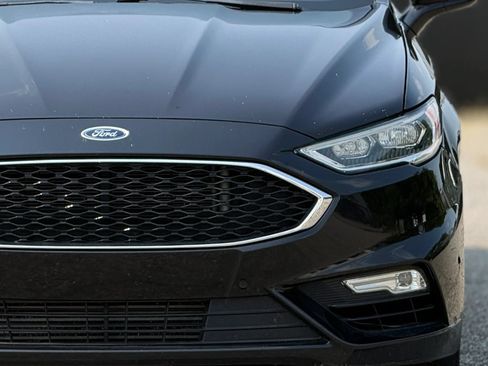 Used 2019 Ford Fusion Sport AWD/4WD image 12