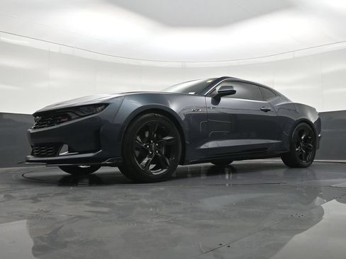 Used 2022 Chevrolet Camaro LT w/ RS Package RWD image 27