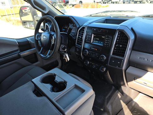 Used 2019 Ford F350 XLT AWD/4WD image 33