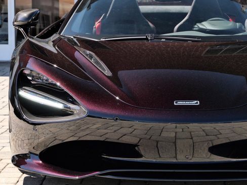 Used 2024 McLaren 750S Spider image 6