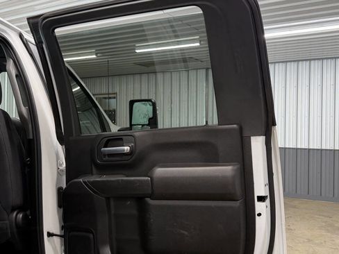 Used 2021 Chevrolet Silverado 2500 W/T w/ WT Convenience Package image 41