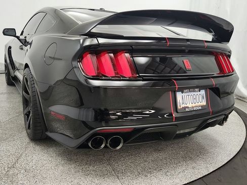 Used 2017 Ford Mustang Shelby GT350R w/ GT350R Equipment Group 920A RWD image 72