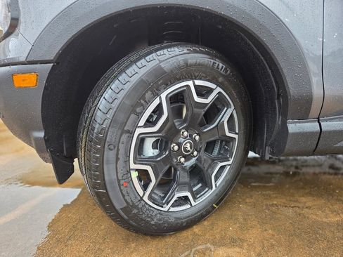 New 2026 Ford Bronco Sport Outer Banks w/ Outer Banks Tech Package+ AWD/4WD image 30