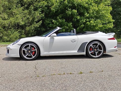 Used 2015 Porsche 911 Carrera S RWD image 6