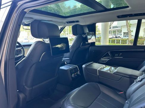 Used 2022 Land Rover Range Rover Long Wheelbase First Edition AWD/4WD image 40