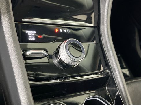 Used 2023 Jeep Grand Cherokee L Limited w/ Luxury Tech Group II image 17