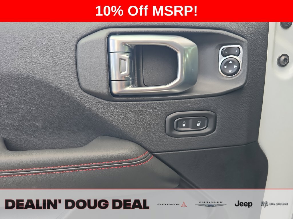 New 2026 Jeep Gladiator Rubicon w/ Steel Power Dome Hood Package AWD/4WD image 11