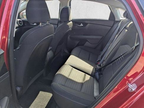 Used 2019 Kia Forte S w/ S Premium Package image 18