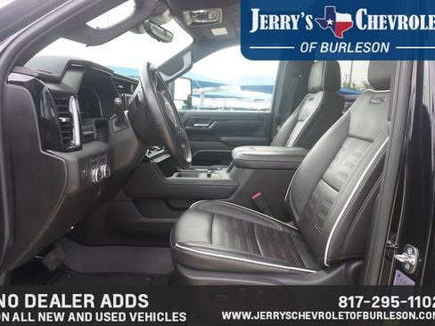 Used 2026 GMC Sierra 2500 AT4X AWD/4WD image 7