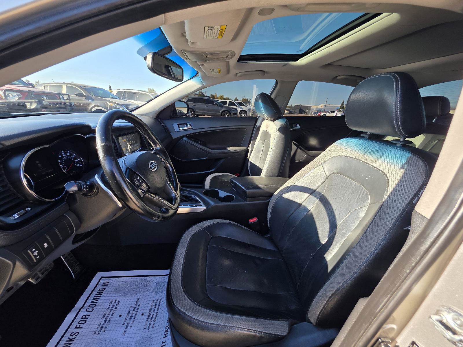 Used 2011 Kia Optima SX w/ Premium Pkg FWD image 8