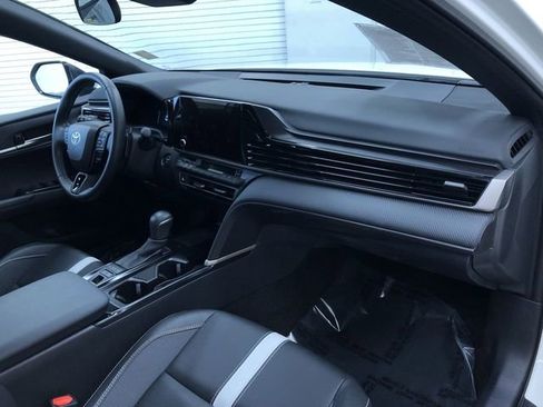 Certified 2025 Toyota Camry SE image 23