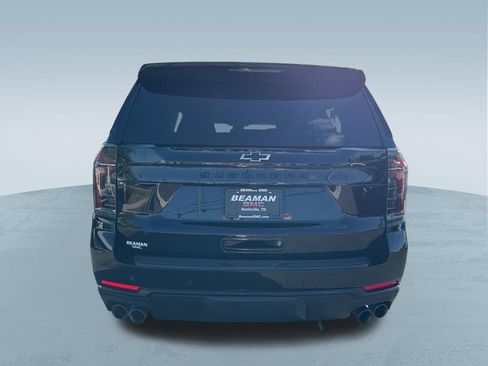 Used 2025 Chevrolet Suburban Z71 AWD/4WD image 7