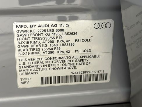 Used 2023 Audi Q4 e-tron Premium Plus RWD image 27