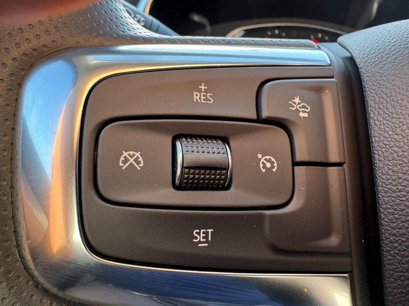 New 2026 Chevrolet Blazer LT w/ Convenience Package AWD/4WD image 9