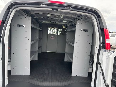 New 2026 Chevrolet Express 2500 RWD image 11