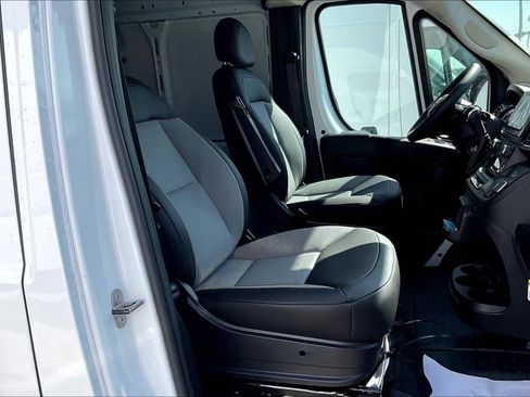 New 2025 RAM ProMaster 2500 w/ Power Group image 31