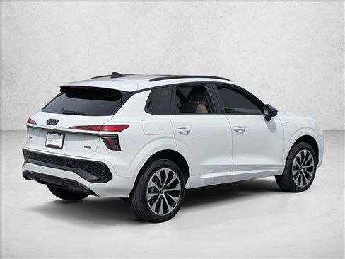 New 2026 Audi Q3 quattro 2.0T AWD/4WD image 2