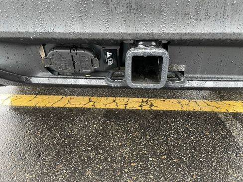 New 2026 Ford Explorer ST-Line image 28