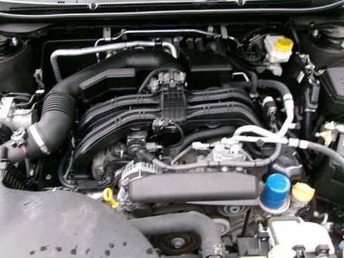 Used 2022 Subaru Legacy AWD/4WD image 9