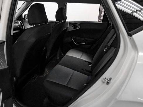 Used 2022 Kia Soul LX FWD image 30