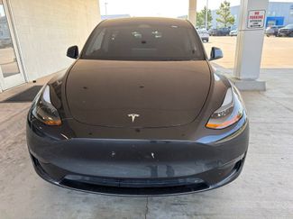 Used 2025 Tesla Model Y Long Range RWD video 2