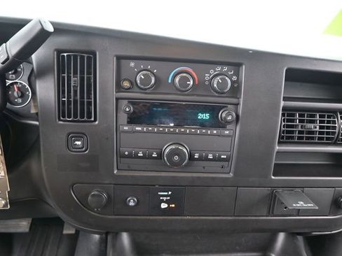 Used 2024 Chevrolet Express 2500 w/ Driver Convenience Package image 8