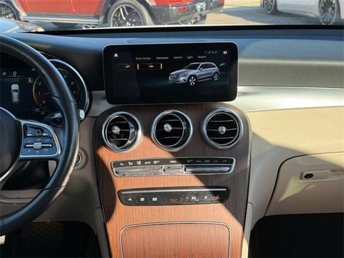 Certified 2022 Mercedes-Benz GLC 300 4MATIC image 11