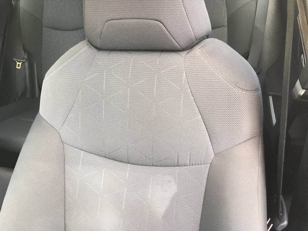 Used 2025 Toyota RAV4 XLE AWD/4WD image 22
