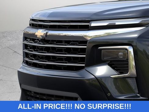 New 2027 Chevrolet Traverse LT w/ Enhanced Driving Package AWD/4WD image 23