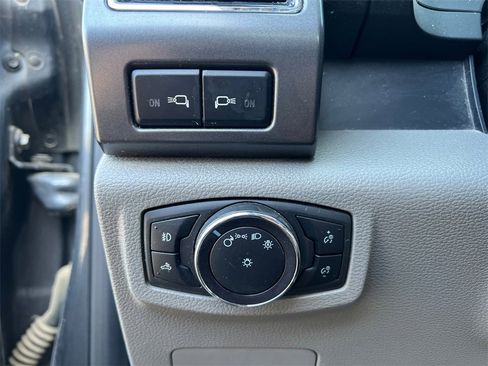 Used 2021 Ford F250 XLT w/ XLT Premium Package image 14