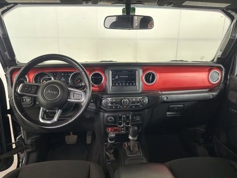 Used 2021 Jeep Gladiator Rubicon image 10