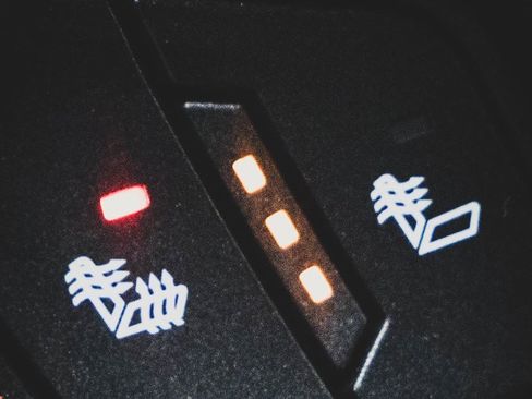 Used 2018 Chevrolet Suburban LT image 5