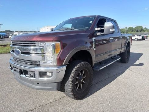 Used 2017 Ford F250 Lariat w/ Lariat Ultimate Package AWD/4WD image 7