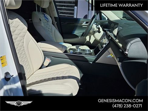 New 2026 Genesis GV80 3.5T e-SC image 23
