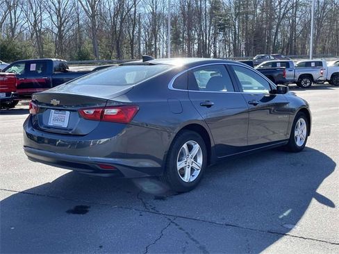 Used 2021 Chevrolet Malibu LS image 5