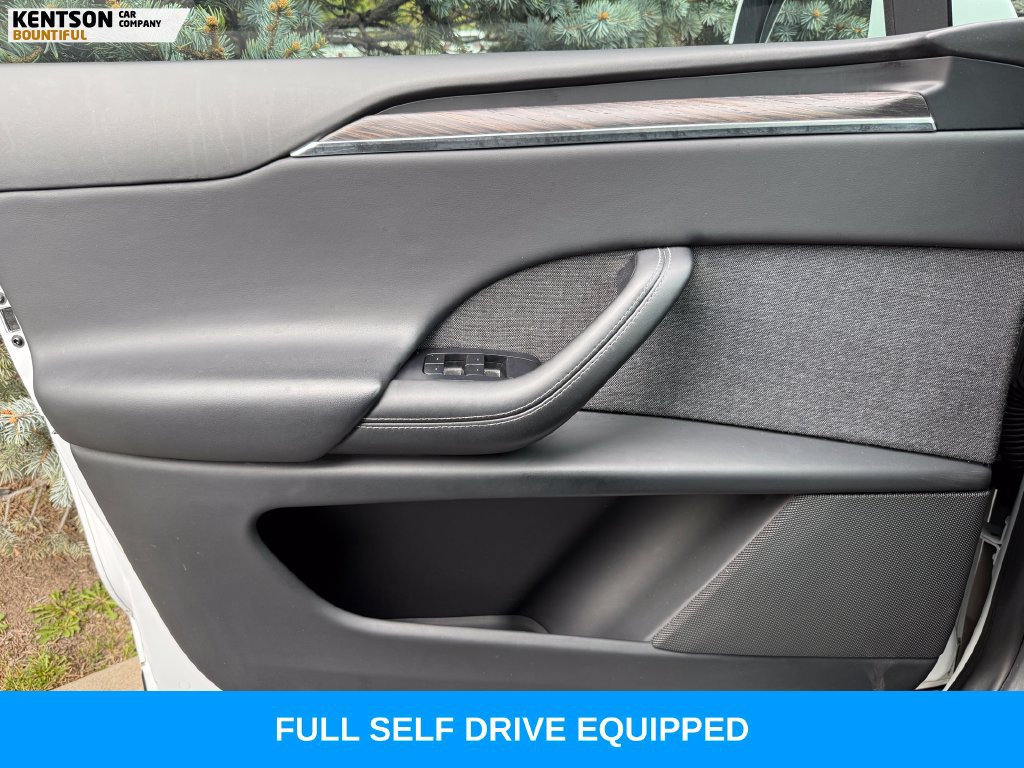 Used 2023 Tesla Model X AWD/4WD image 18